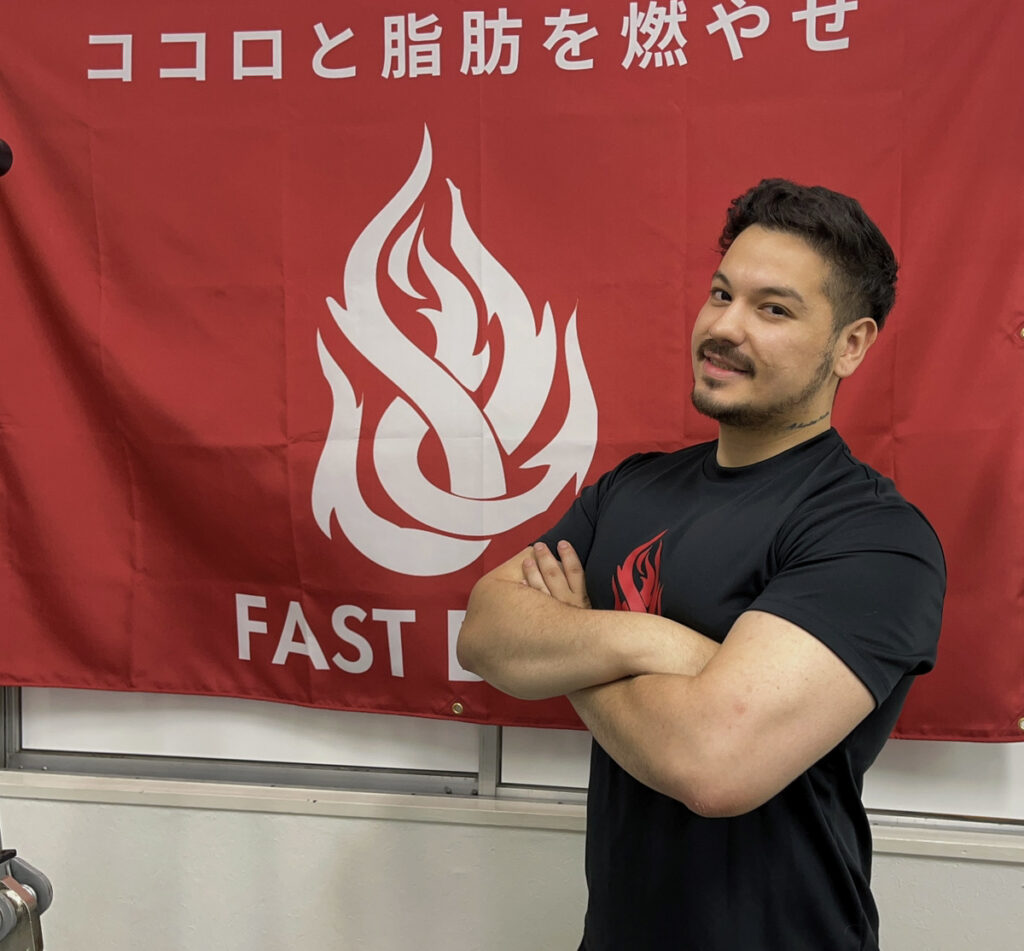 FASTBURN目黒店のトレーナー
